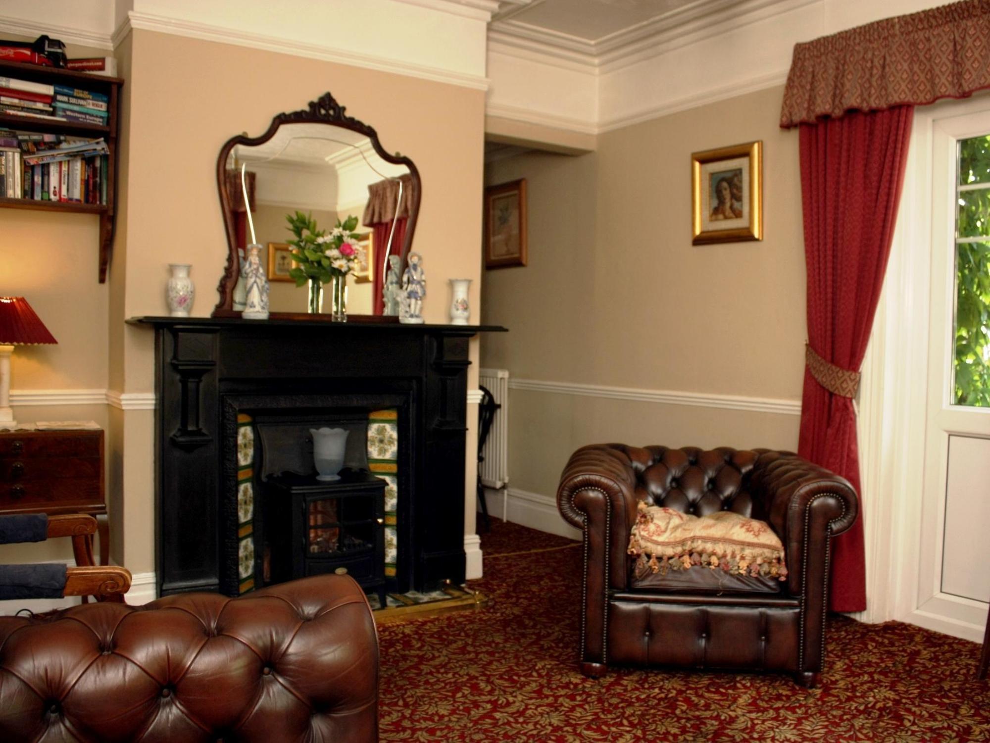 Victoria Lodge Guest House Salisbury Exterior photo